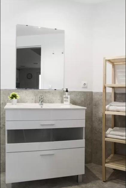 Apartamentos Rivera Alicante Esterno foto